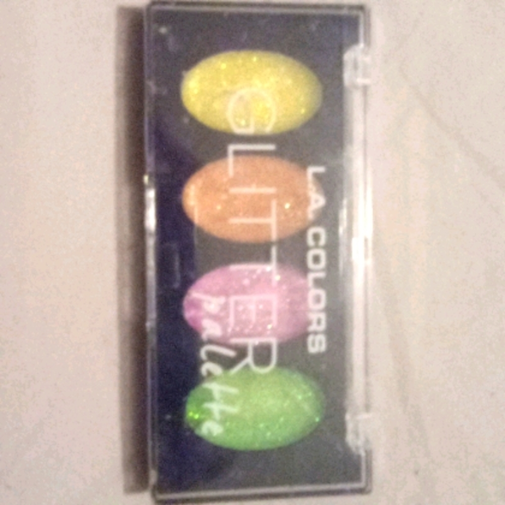 Glitter eyeshadow